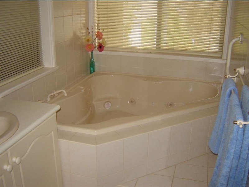 10 Sunset Drive, Carrickalinga SA 5204