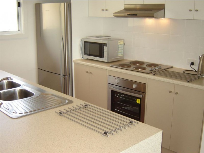 5 Petrel Close, Carrickalinga SA 5204