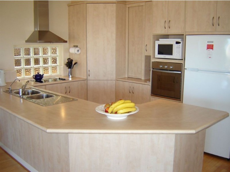 10 Seaview Crescent, Normanville SA 5204