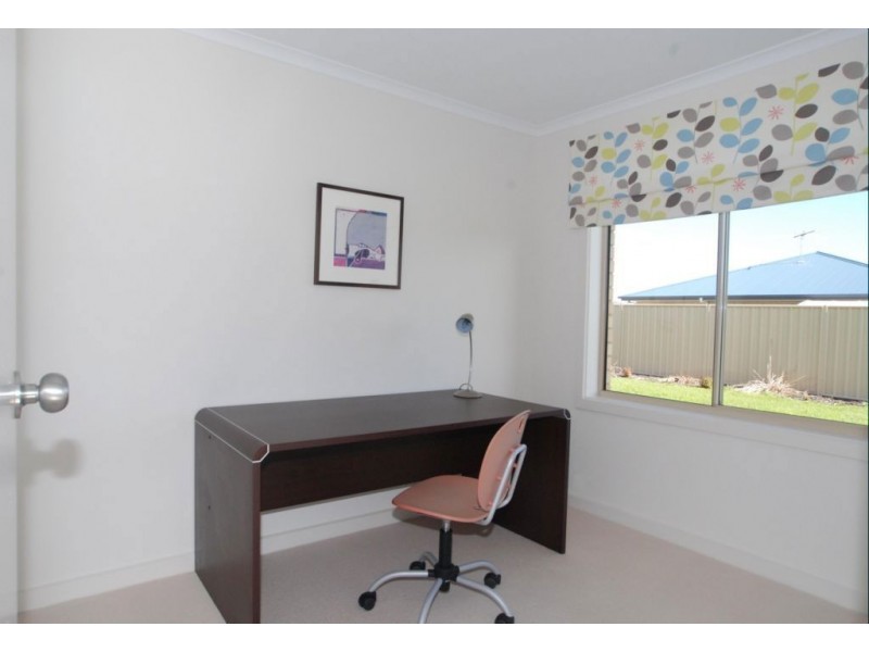 11 Basin Street, Aldinga Beach SA 5173