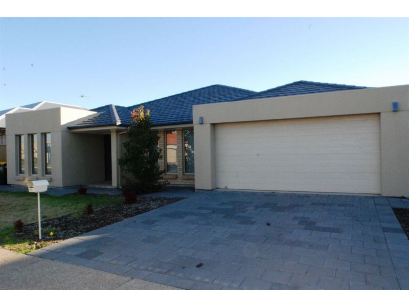 11 Basin Street, Aldinga Beach SA 5173
