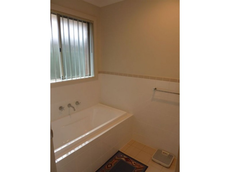 16 Wallman Street, Yankalilla SA 5203