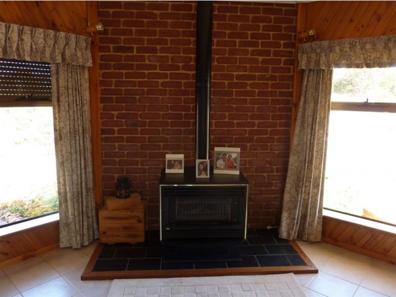 35 Mountain Avenue, Normanville SA 5204