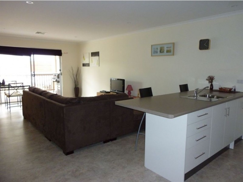 Units 2&3/4 Cheeseman Street, Normanville SA 5204