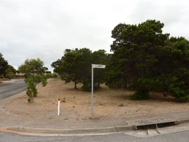 11 Clarke Street, Normanville SA 5204