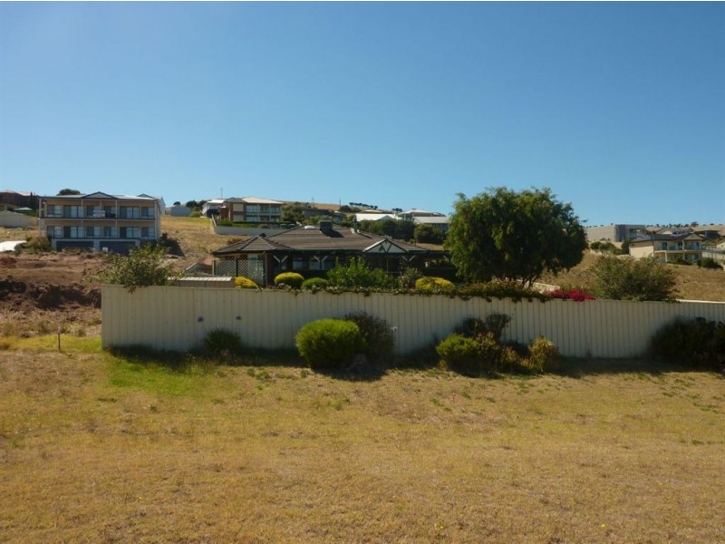 6 Merino Avenue, Carrickalinga SA 5204