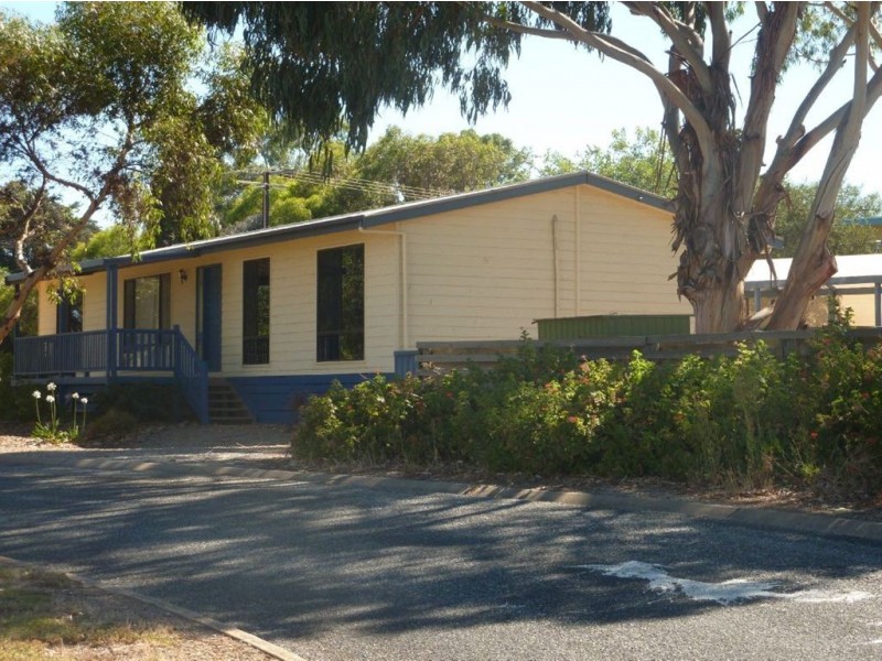 16 Horizon Parade, Carrickalinga SA 5204