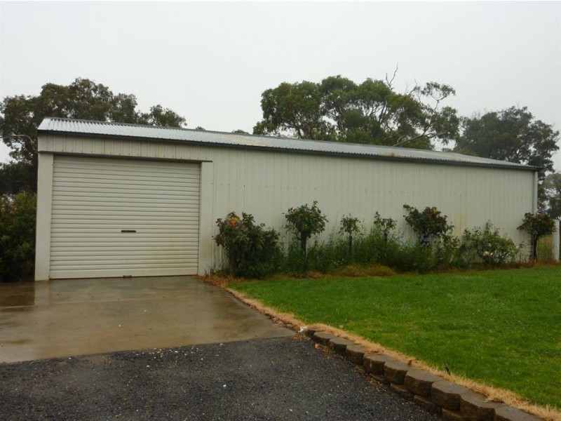 422 Forktree Road, Wattle Flat SA 5203