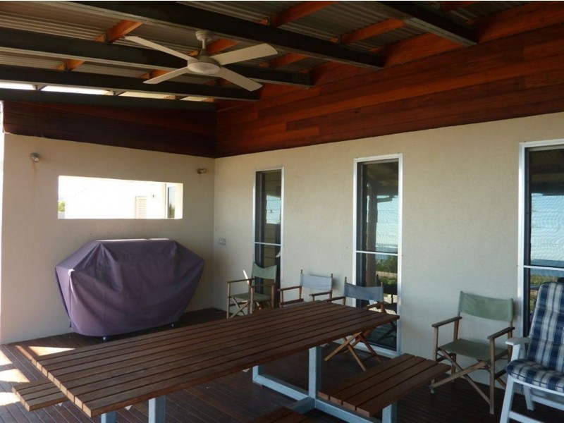 Shack 18 Willis Drive, Lady Bay, Normanville SA 5204