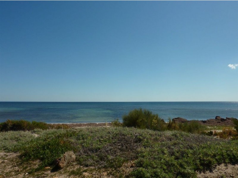 Shack 18 Willis Drive, Lady Bay, Normanville SA 5204