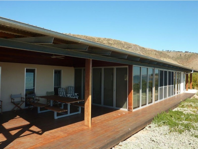 Shack 18 Willis Drive, Lady Bay, Normanville SA 5204