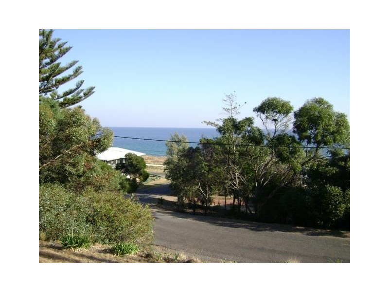 7 Elizabeth Crescent, Carrickalinga SA 5204