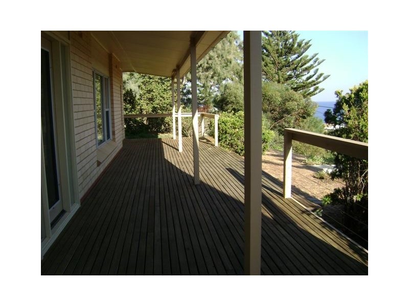 7 Elizabeth Crescent, Carrickalinga SA 5204