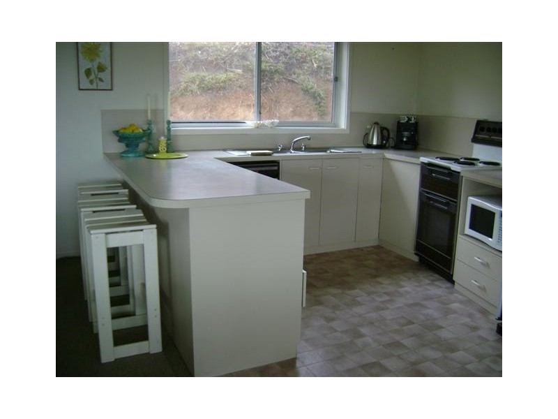 7 Elizabeth Crescent, Carrickalinga SA 5204