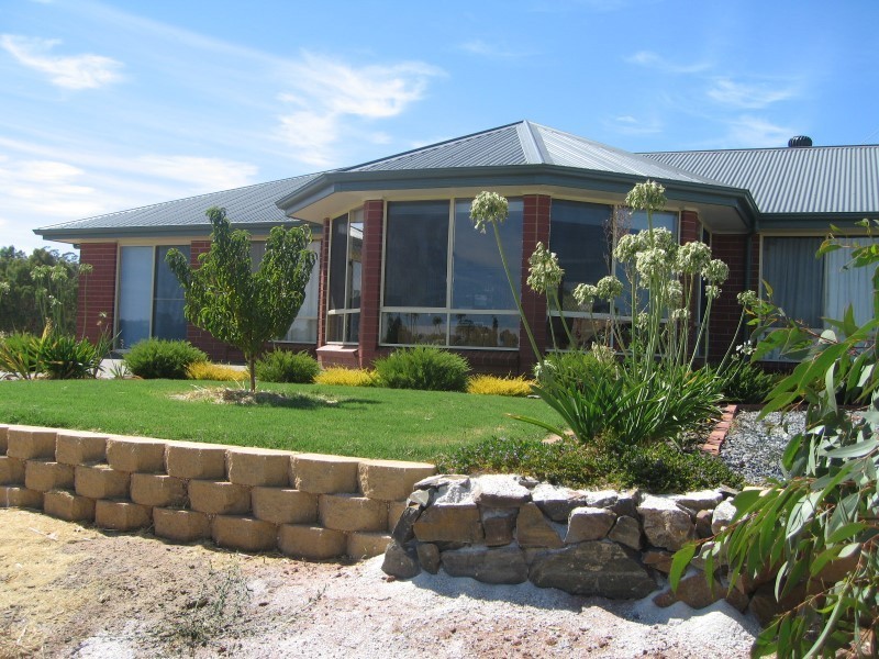 16-18 Salem Road, Angaston SA 5353