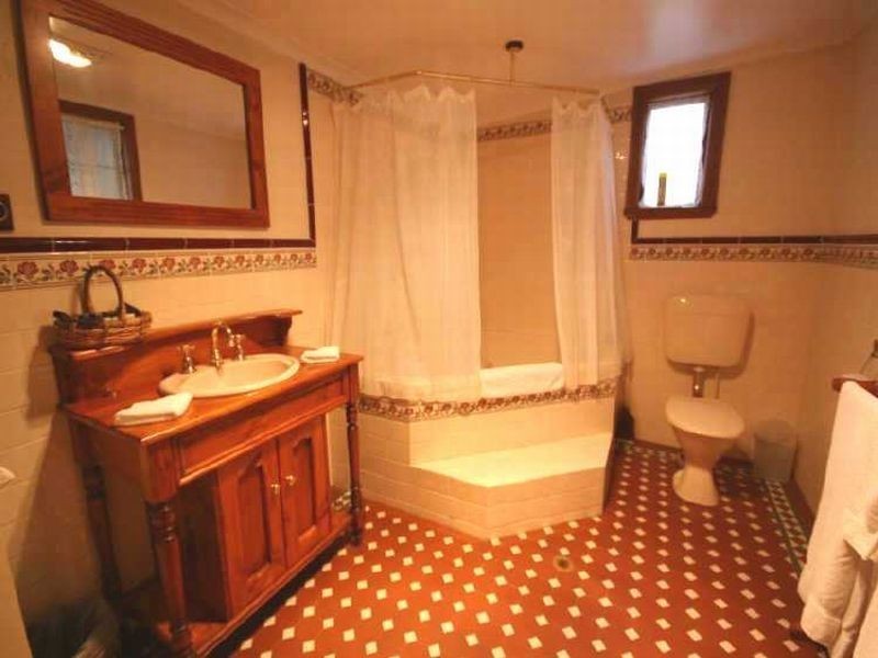 11 Murray Street, Greenock SA 5360