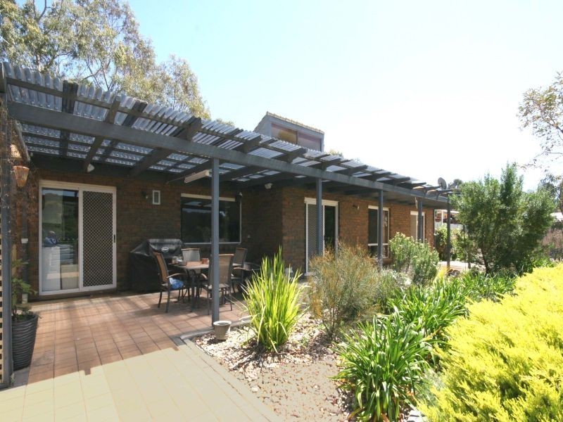 24 Anton Street, Angaston SA 5353