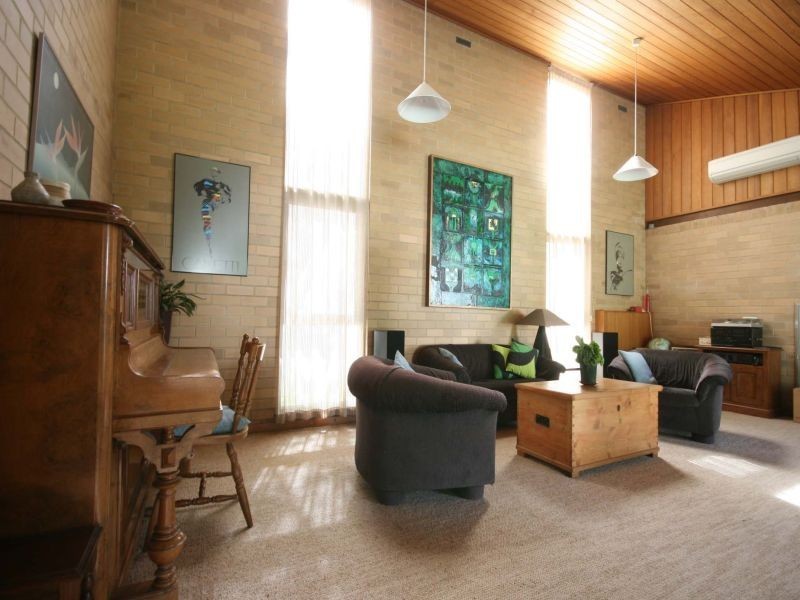 13 – 15 Kokoda Road, Nuriootpa SA 5355