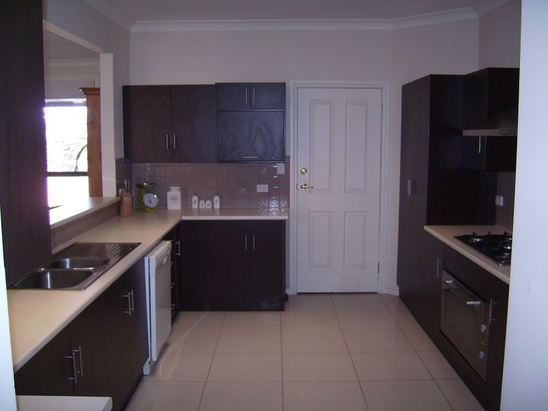 8 Player Court, Angaston SA 5353
