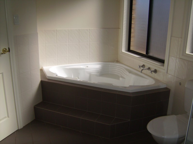 8 Player Court, Angaston SA 5353
