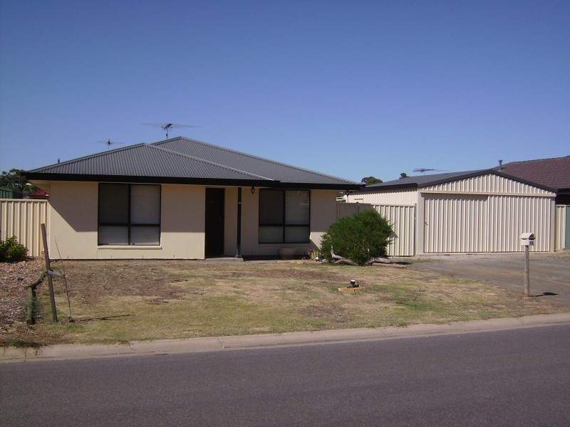 13 Maple Avenue, Nuriootpa SA 5355