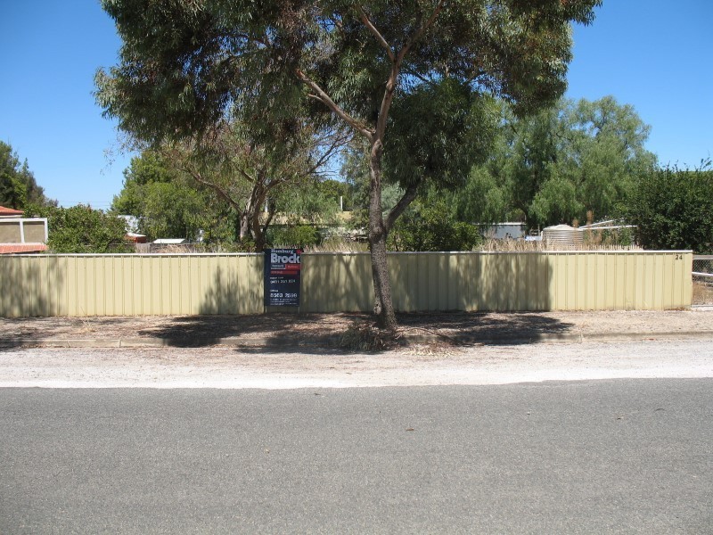 24 Peake Street, Freeling SA 5372