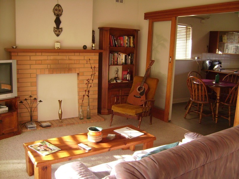 24 John Dallwitz Avenue, Angaston SA 5353