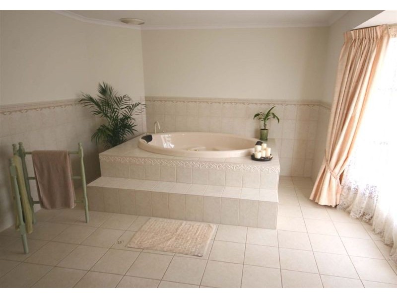 14 Chardonnay Drive, Nuriootpa SA 5355