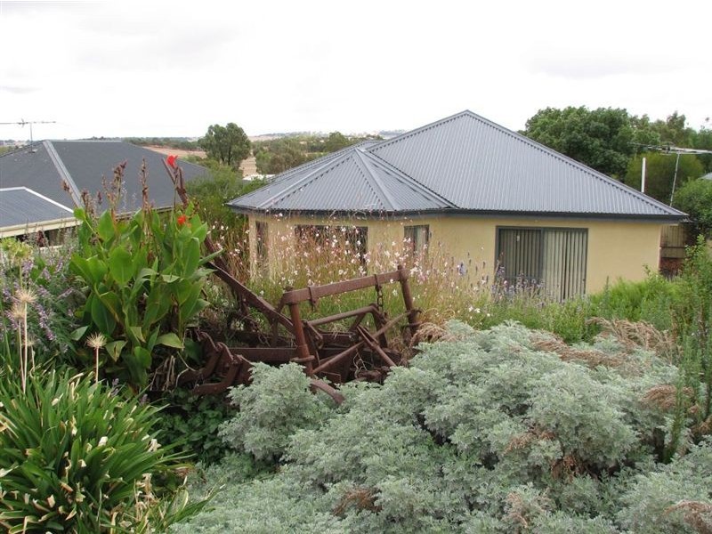 18a Adelaide Road, Kapunda SA 5373