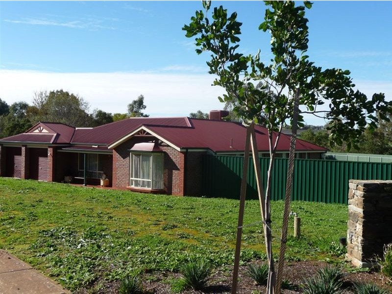 4A Barons Court, Greenock SA 5360