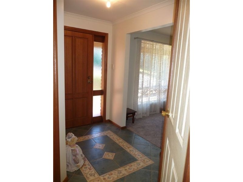 4A Barons Court, Greenock SA 5360