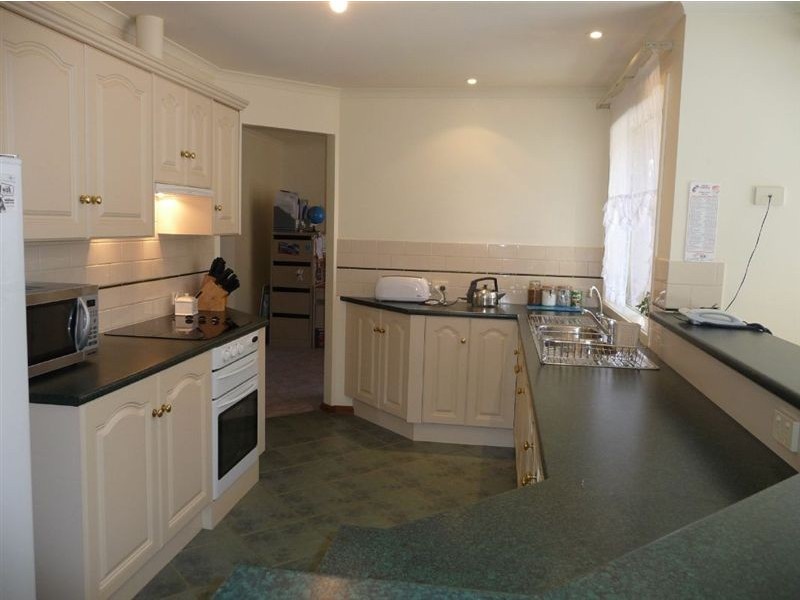 4A Barons Court, Greenock SA 5360