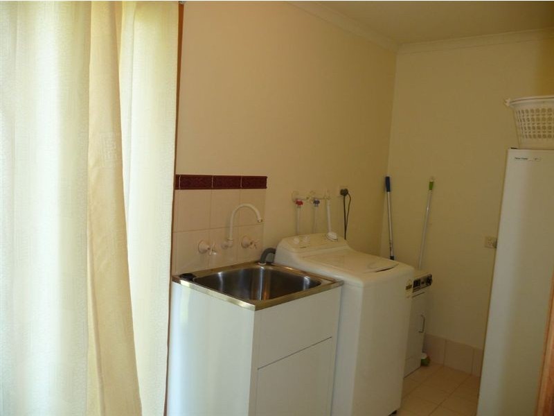 4A Barons Court, Greenock SA 5360