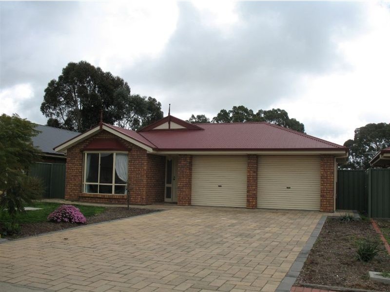 10 Maple Avenue, Nuriootpa SA 5355