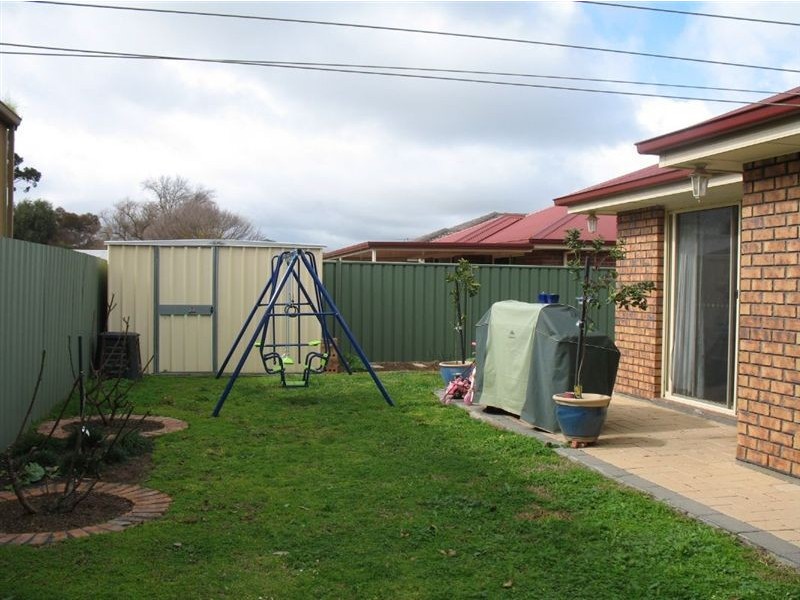 10 Maple Avenue, Nuriootpa SA 5355