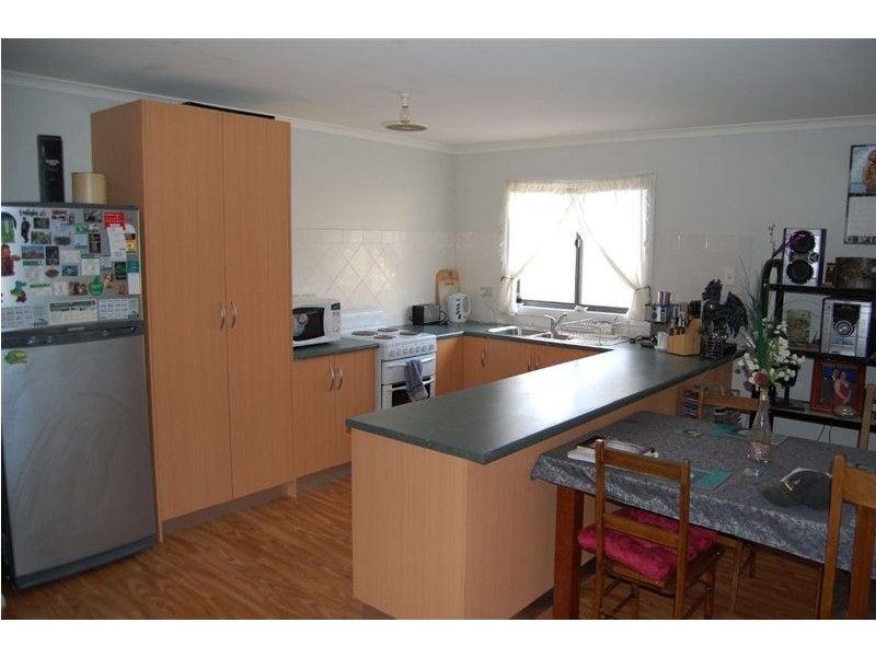 18 Adelaide Road, Kapunda SA 5373