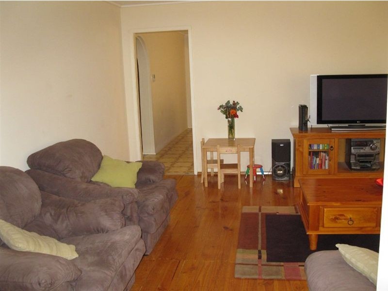 15 Bevan Street, Greenock SA 5360