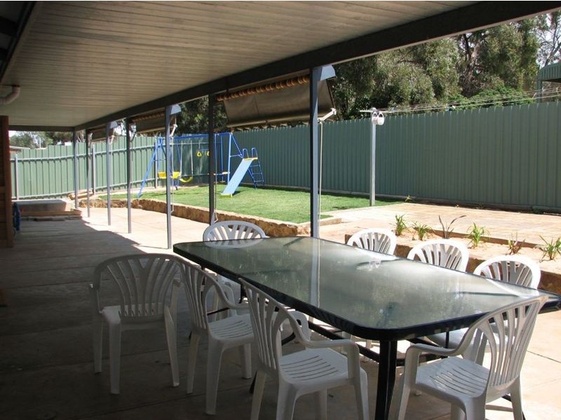 15 Bevan Street, Greenock SA 5360