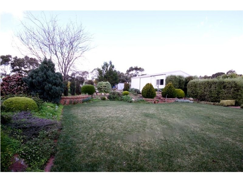 27 George Street, Greenock SA 5360