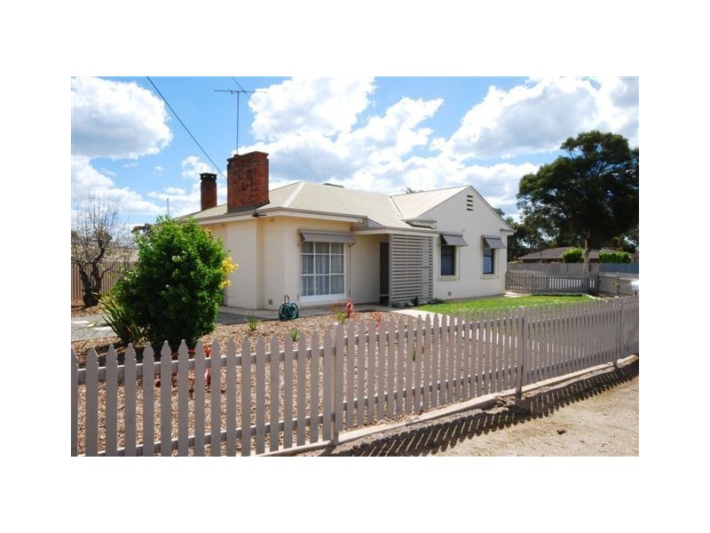 35 Hatch Street, Nuriootpa SA 5355