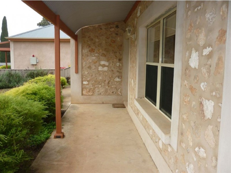 2/31-33 Penrice Road, Angaston SA 5353