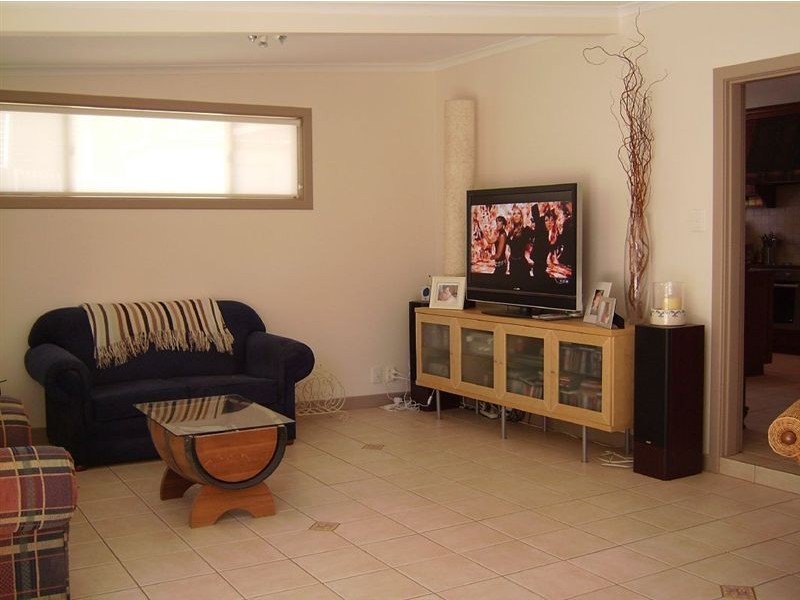 25 Yalumba Terrace, Angaston SA 5353