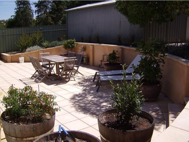 25 Yalumba Terrace, Angaston SA 5353