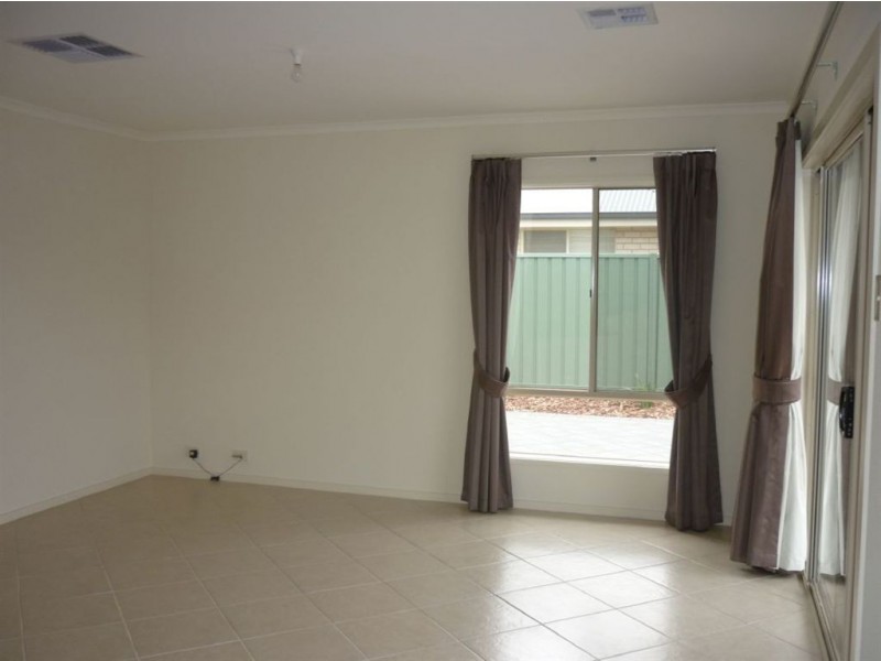 8 Minge Way, Nuriootpa SA 5355