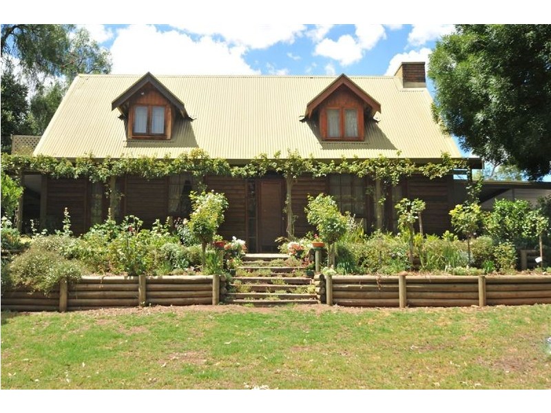 8 Dean Street, Angaston SA 5353