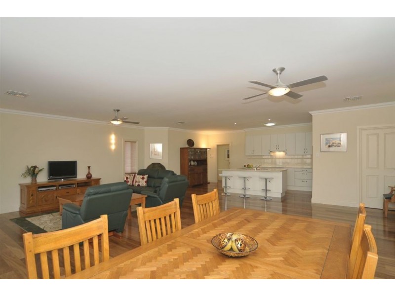 11 Mill Street, Tanunda SA 5352