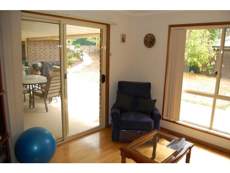 47 – 49 Penrice Road, Angaston SA 5353