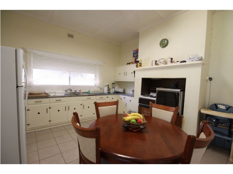 14 Centenary Avenue, Nuriootpa SA 5355