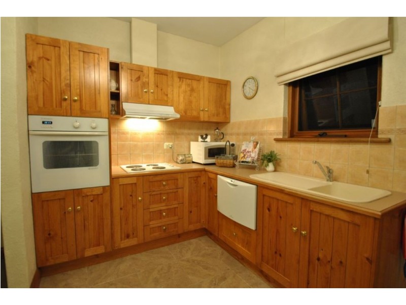 54 Penrice Road, Angaston SA 5353