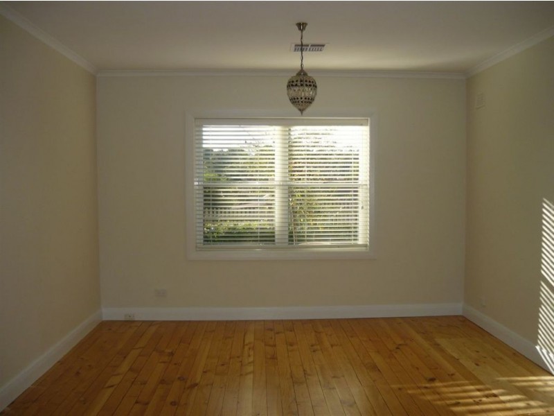 4 Gawler Park Road, Angaston SA 5353